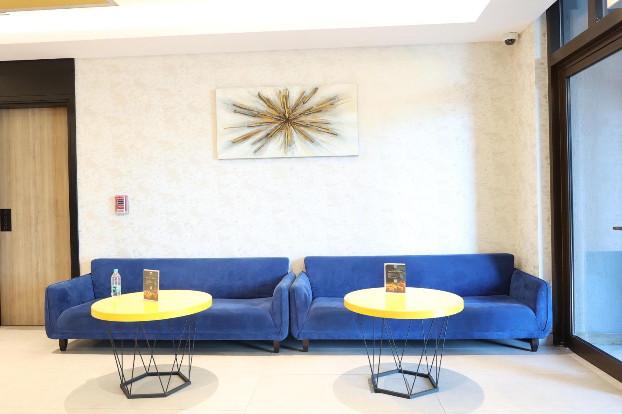 Kingsgate Al Jaddaf Hotel By Millennium Dubai Esterno foto